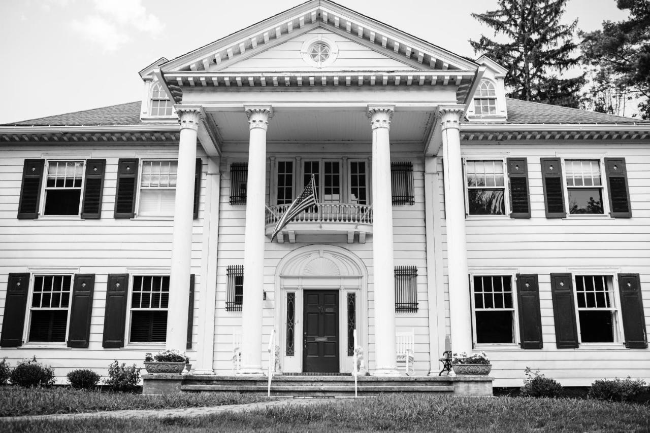 Benn Conger Inn Groton Exterior foto